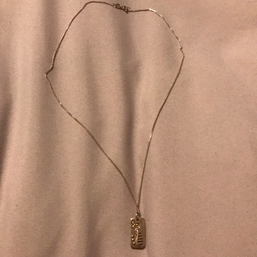 💎 5/$10 All Jewelry💎 Celtic Cherry Necklace